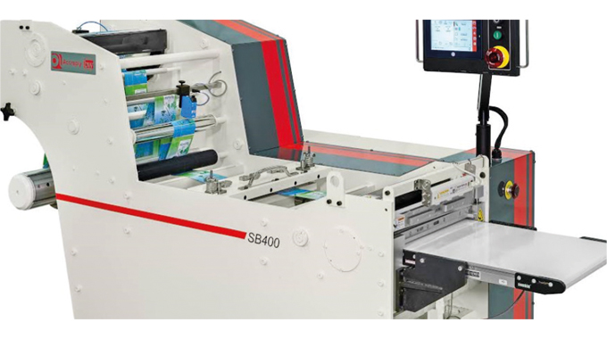 Figure 5.32 Perforation must be in register for the sheeting process © 2017 Accraply, Inc