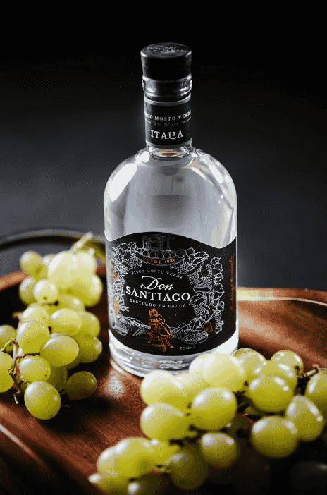 Pisco label printed by Eadec Peru