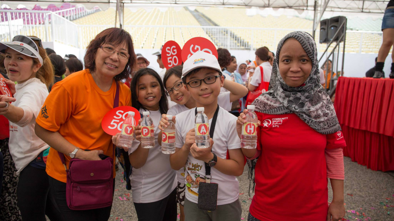 Shrink sleeve labels printed on an HP Indigo WS6600 by Shrinkflex (Thailand) helped Singapore mark 50 years since independence