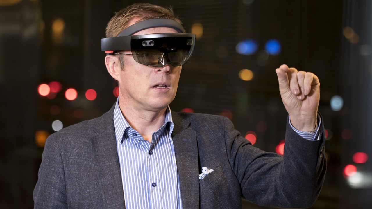 Sovelto's Jari Kotola using HoloLens to select unique QR codes generated by Magic Add 