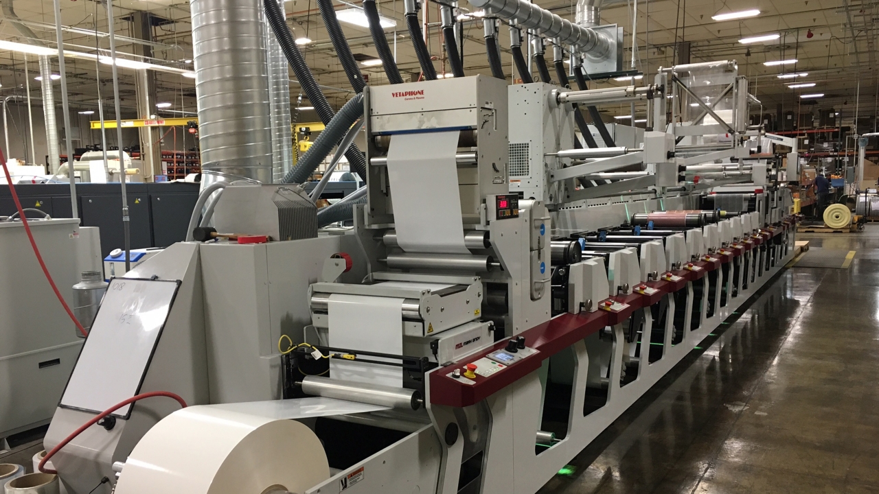 The new 17-inch, 10-color P7 press includes combination hot air drying/UV curing, a Mark Andy QCDC (Quick Change Die Cut) unit, web turnbar, cold foil and lamination capabilities
