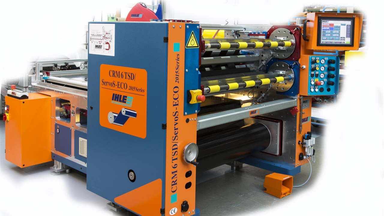 The slitting machine, Typerite’s sixth, runs at 400m/min and has a semi-automatic leader table The slitting machine, Typerite’s sixth, runs at 400m/min and has a semi-automatic leader table