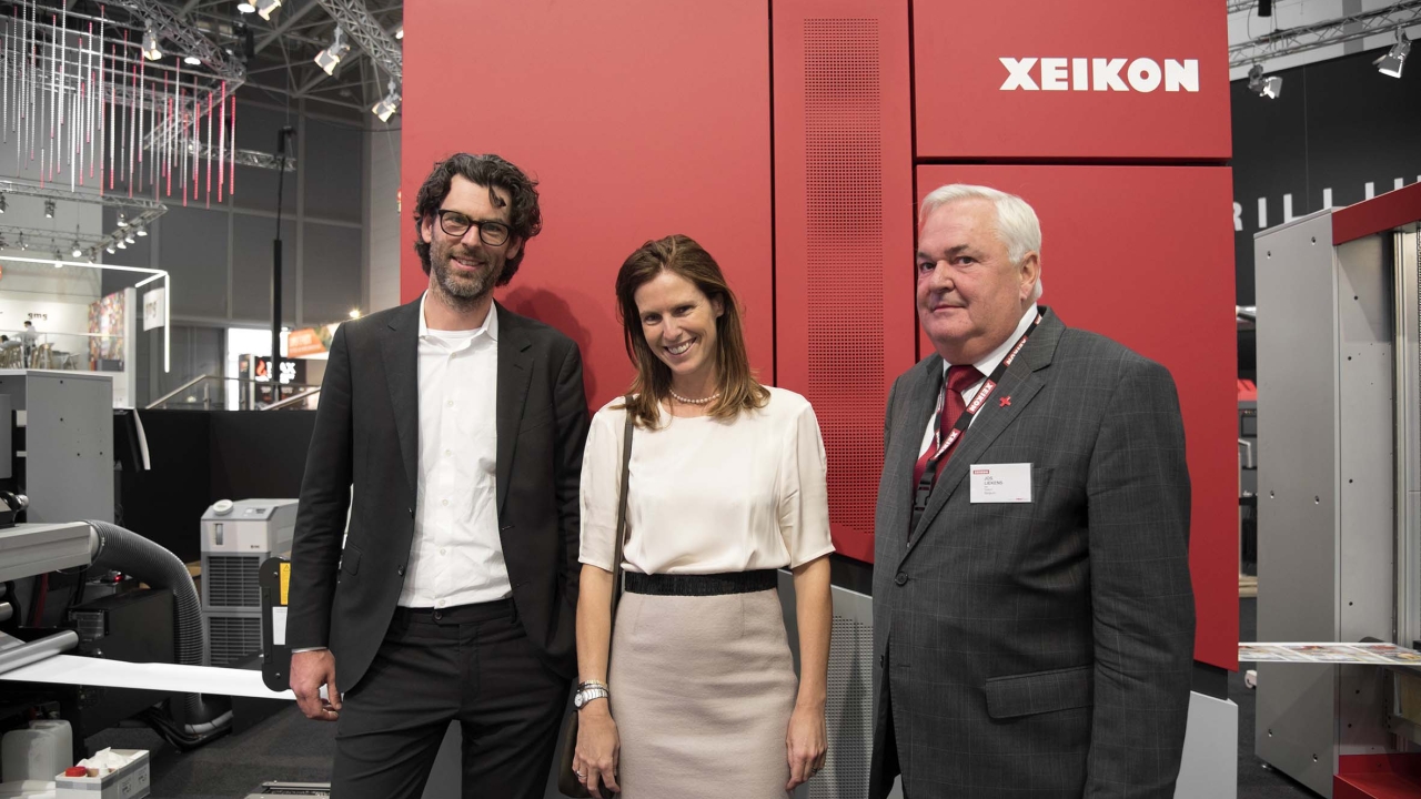 L-R: Alexis Dejonghe, Birgit Dejonghe, Jos Liekens of Xeikon 