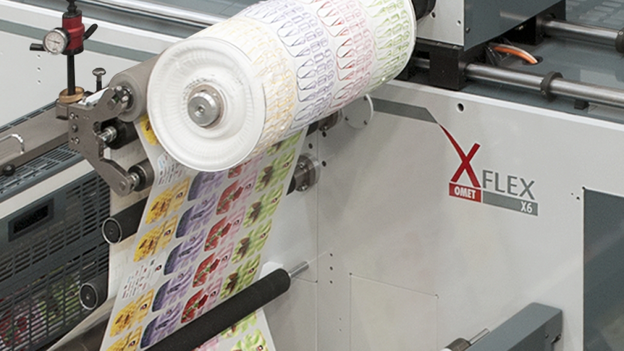 Rock’n’Roll is a module designed for the easy removal of matrix stripping waste without interfering in the performance of the press Rock’n’Roll is a module designed for the easy removal of matrix stripping waste without interfering in the performance of the press