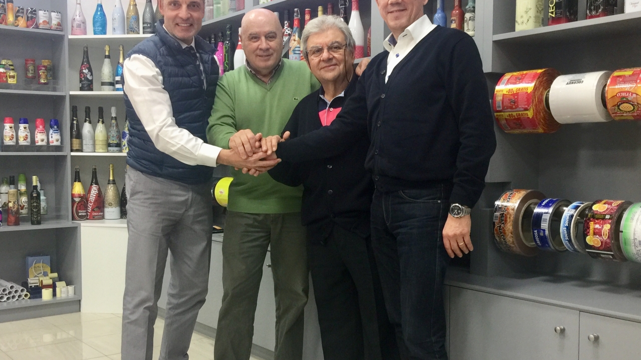 Its new MPS machine is a combination press featuring flexo and rotogravure printing units Its new MPS machine is a combination press featuring flexo and rotogravure printing units