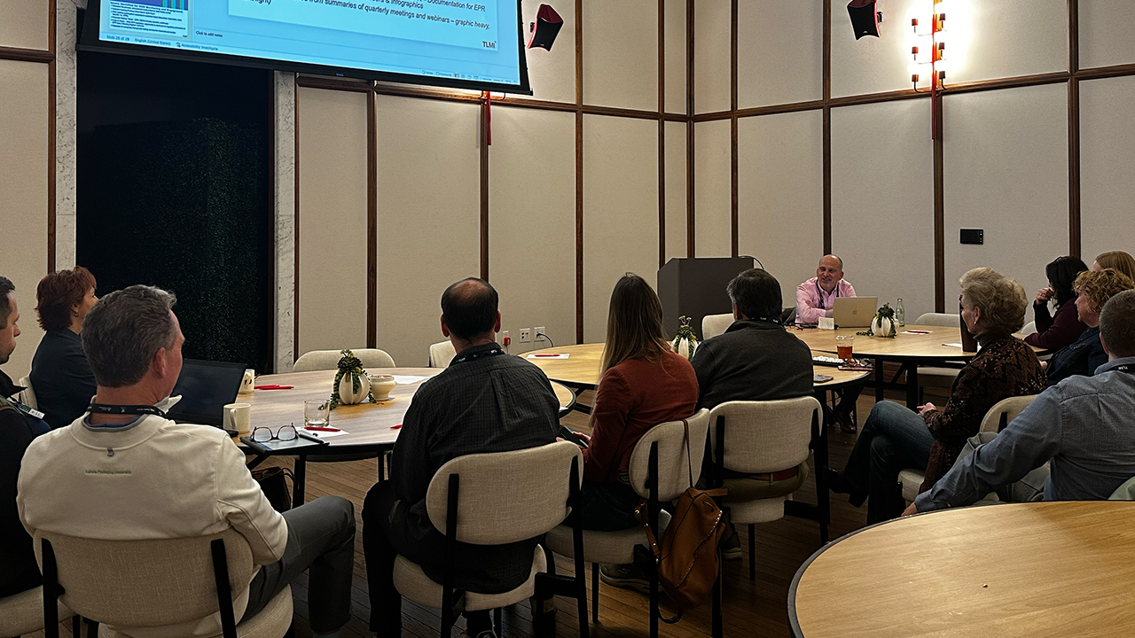 Bryan Vickers speaks to RAC members