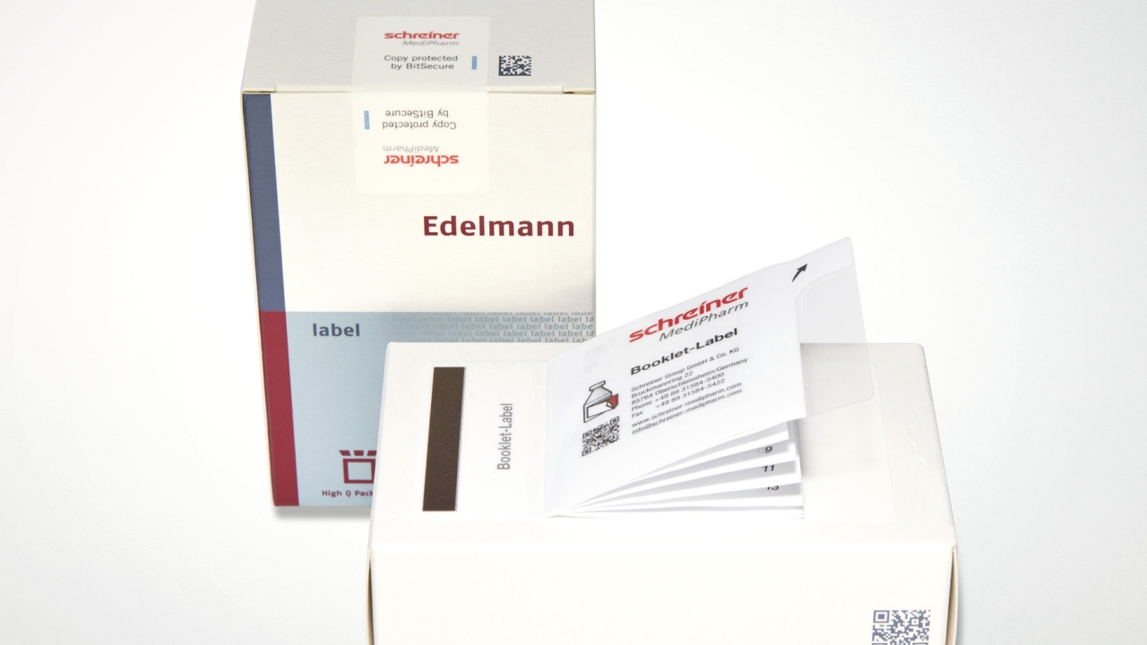 Booklet-Label is applied to the outer packaging Booklet-Label is applied to the outer packaging
