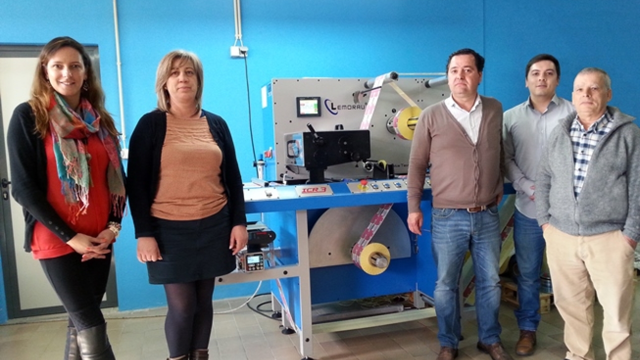 Founded in 2001, and based in Vila Nova de Famalicão, Portugal, Etiprint produces self-adhesive labels for domestic and international markets