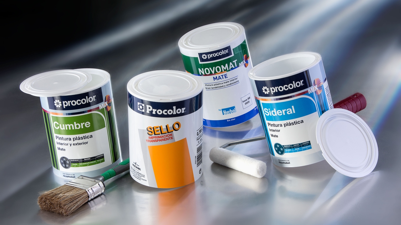 Akzo Spain is now using one liter Paintainer products from RPC Superfos as part of its effort to maintain its market leadership position Akzo Spain is now using one liter Paintainer products from RPC Superfos as part of its effort to maintain its market leadership position
