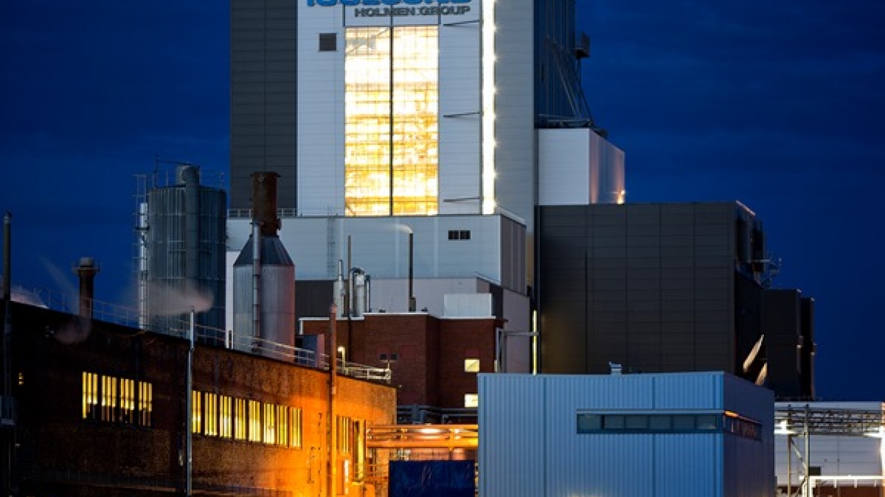 The reduction has been driven by the investment in a new recovery boiler at the Iggesund Mill site, which was completed in 2012 The reduction has been driven by the investment in a new recovery boiler at the Iggesund Mill site, which was completed in 2012