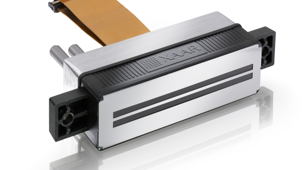 Xaar 1003 printheads feature XaarGuard, which provides nozzle plate protection, and Xaar’s new X-ACT micro electric mechanical systems (MEMS) manufacturing process