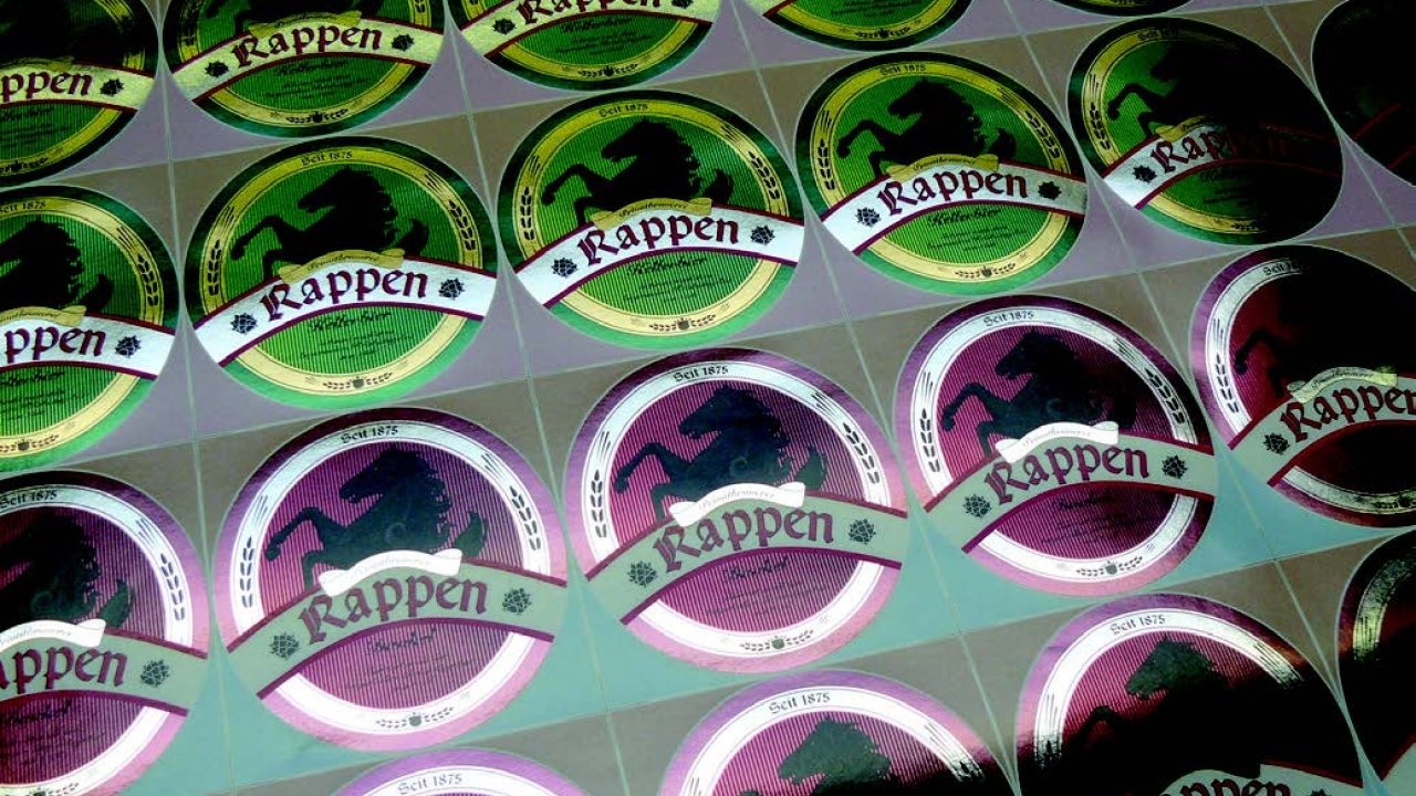 Sheeted labels at the cutting edge Sheeted labels at the cutting edge