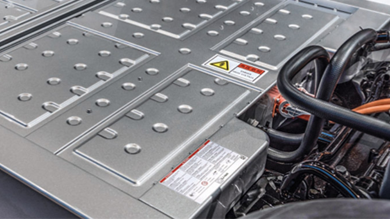 Lithium-ion batteries are used in most electronic vehicles, with complex requirements placed on their labeling Lithium-ion batteries are used in most electronic vehicles, with complex requirements placed on their labeling