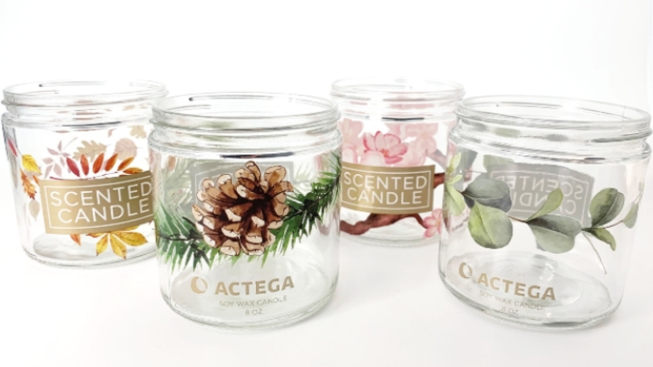 Signite decorated candle containers demonstrate high degree of heat resistance Signite decorated candle containers demonstrate high degree of heat resistance