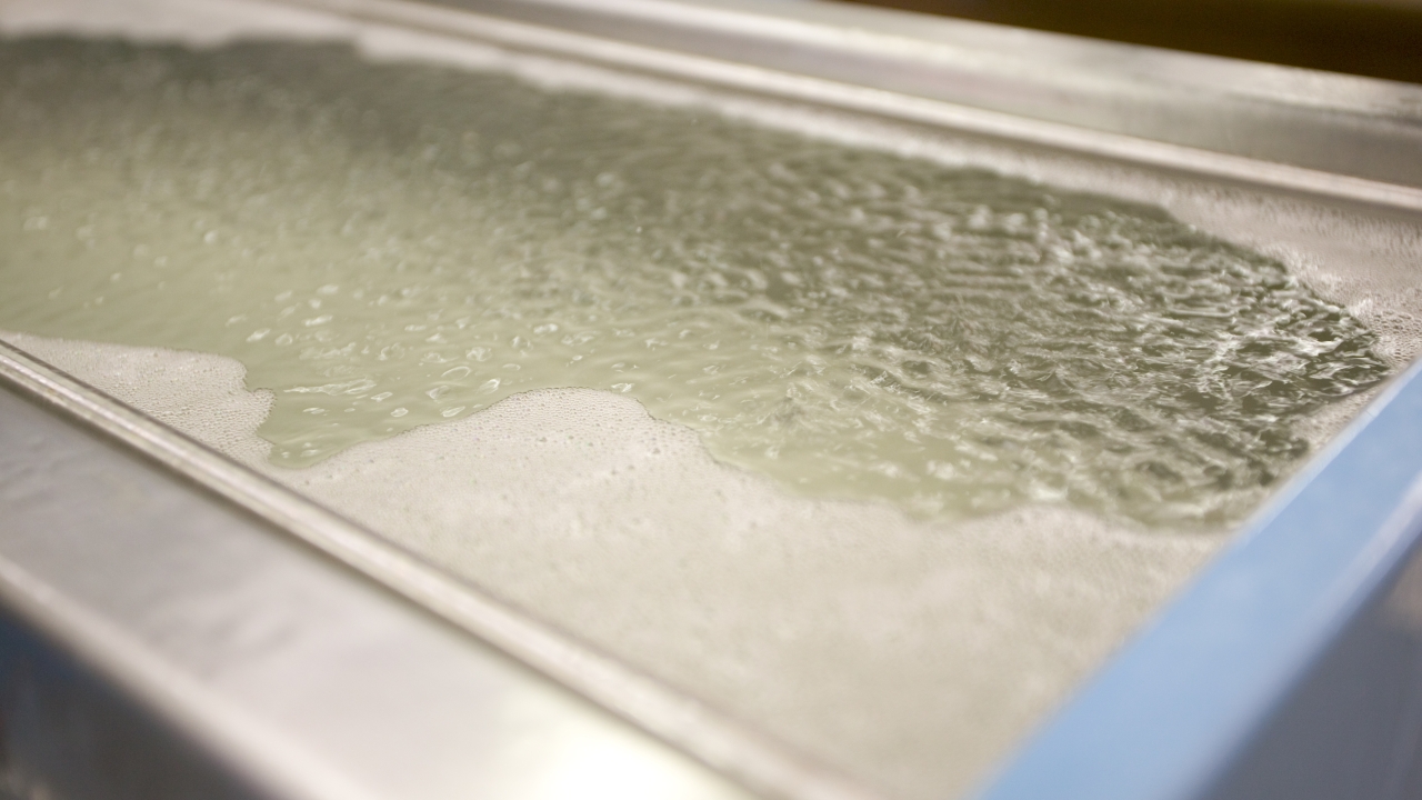 Alphasonics to stage five-day roll cleaning trial Alphasonics to stage five-day roll cleaning trial