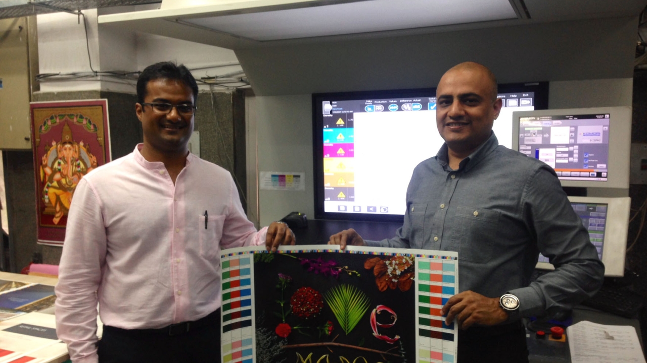 Pragati Offset director Harsha Paruchuri (left) and Shrihari Rao, sales director for India at Esko