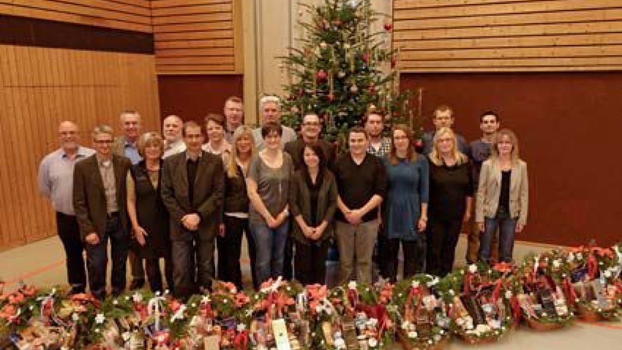 Pictured (from left): Heinz Schmohl, Helmut Böhm, Dirk Jägers, Silvia Zuckrigl, Rudi Ensle, Stefan Feil, Carmen Speidel, Joachim Seefeldt, Sonja Schober, Jelena Dugonjic, Harald Schneider, Sabrina Di Martile, Rico Glatzer, Sven Heck, Steffen Kühefuss, Olga Knysch, Steffan Pforr, Helena Molitor, Antonio Rizzo and Christina Preiss