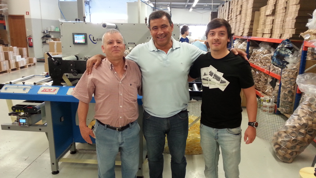 Pictured (from left): Raul Teixeira of Lemorau, Rodrigo Moça of RCM Etiquetas and Pedro Teixeira of Lemorau