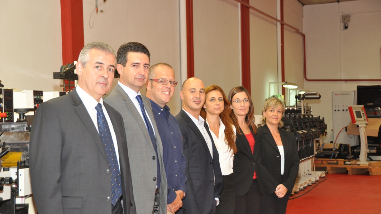 Maquinaria Esagraf is to represent Prati’s product range to the label industry in Spain Maquinaria Esagraf is to represent Prati’s product range to the label industry in Spain