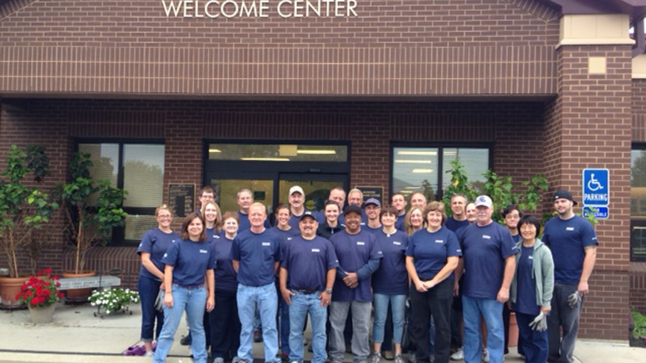 In the US, Michelman associates spent the day volunteering at various locations