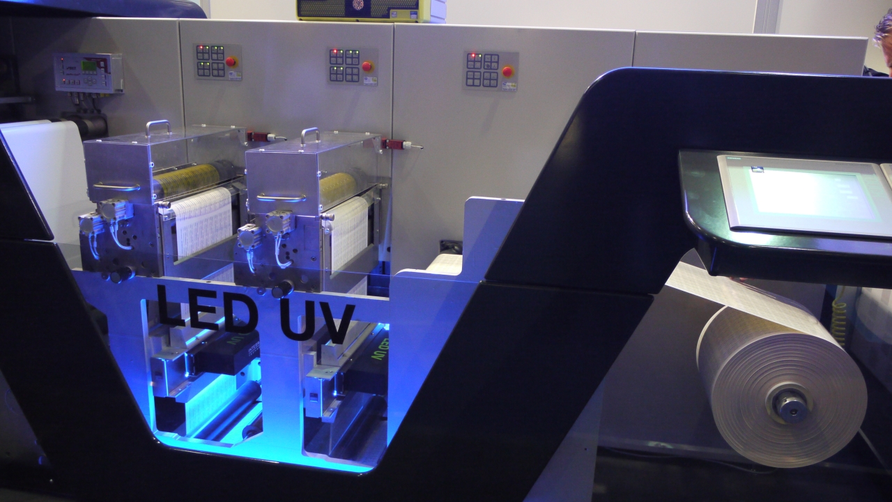 IST Metz's UV LED curing system