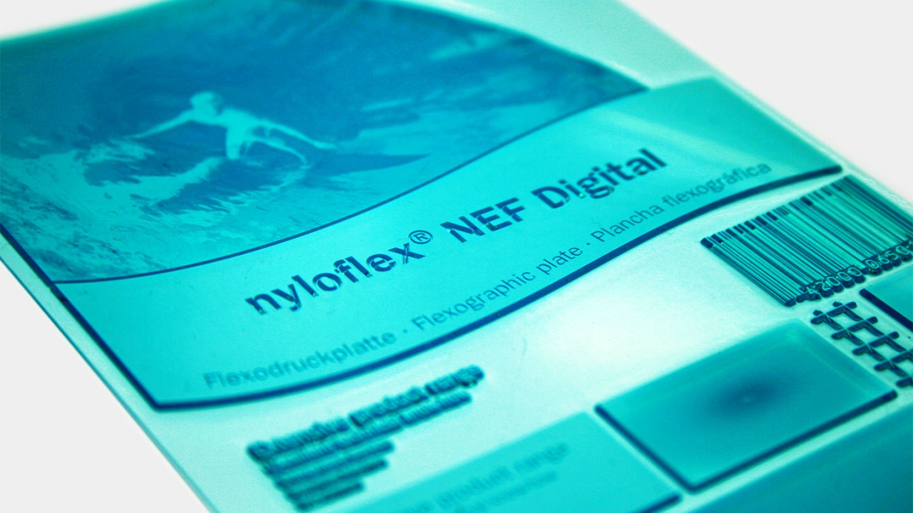 Flint Group Flexographic Products has launched nyloflex NEF Digital, a high durometer plate that is especially designed for the nyloflex NExT exposure technology for printing of flexible packaging and labels