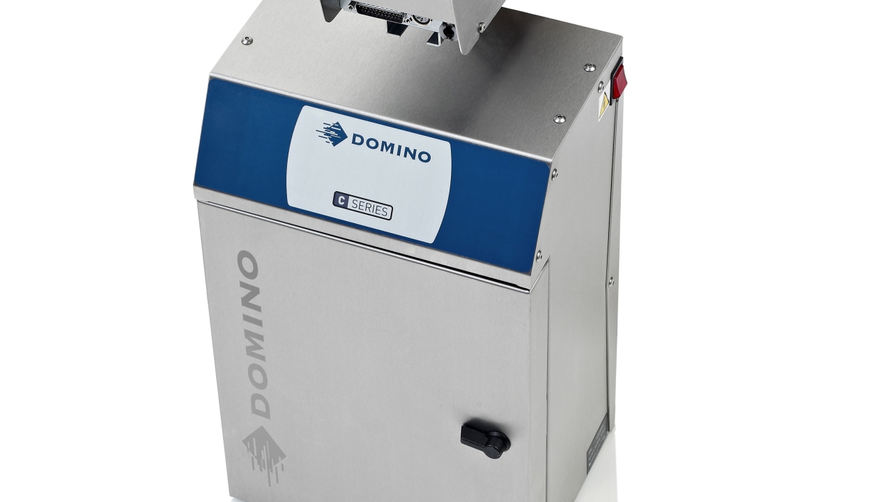 The largest variant in the Domino C-Series Plus range, the C6000+ is a high-resolution, large-character printer used to mark porous and semi-porous substrates