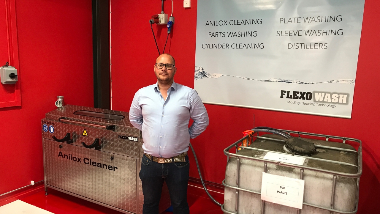 Lars Keldebäk chose Flexo Wash technology because of its proven record in hard-working commercial environments