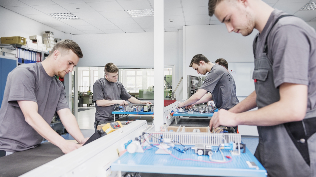 Polar offers traineeships in both commercial and industrial professions, including industrial management assistant, industrial mechanic and mechatronics engineer