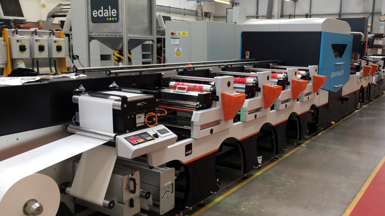 Pulse Roll Label Products to supply narrow web flexo inks, coatings and varnishes for use on Edale’s FL range of presses on display in its showroom in the UK
