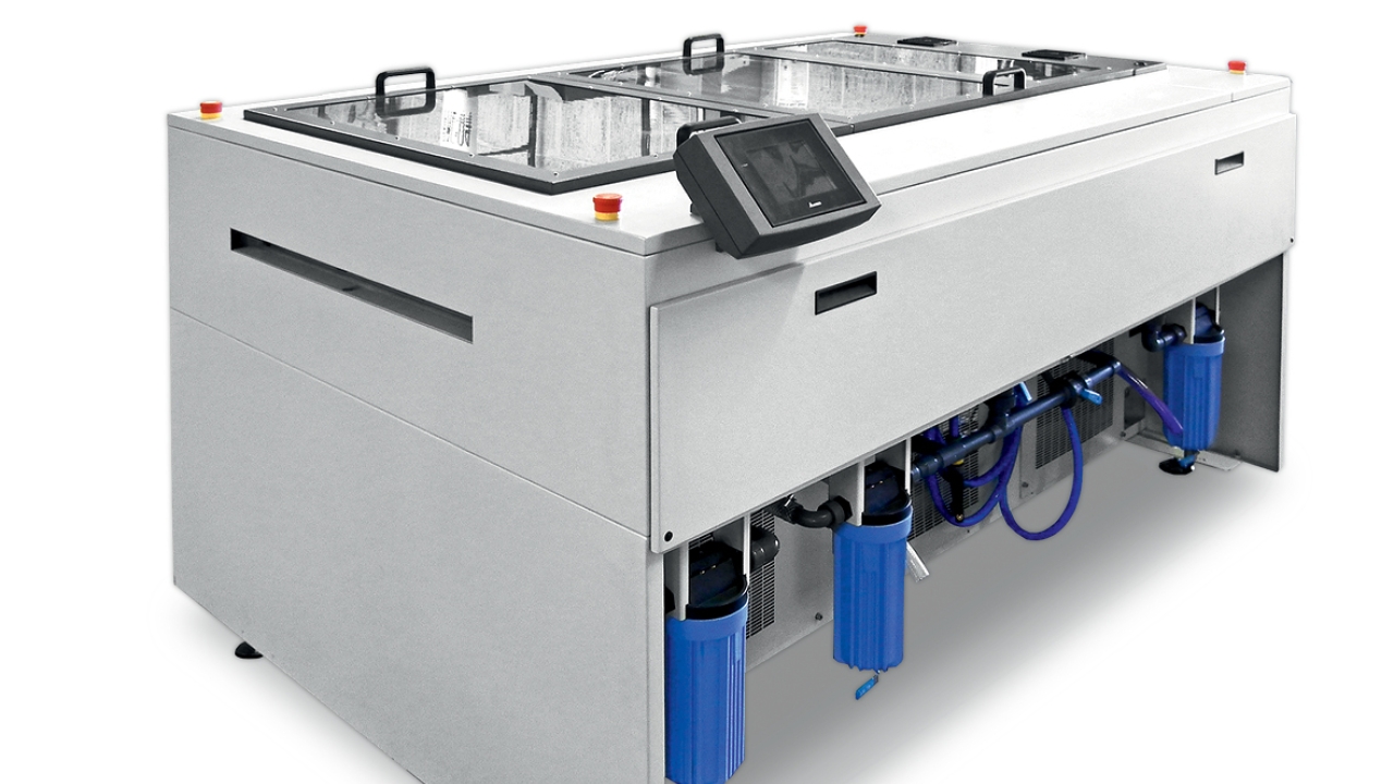 Toray expands waterless plate line