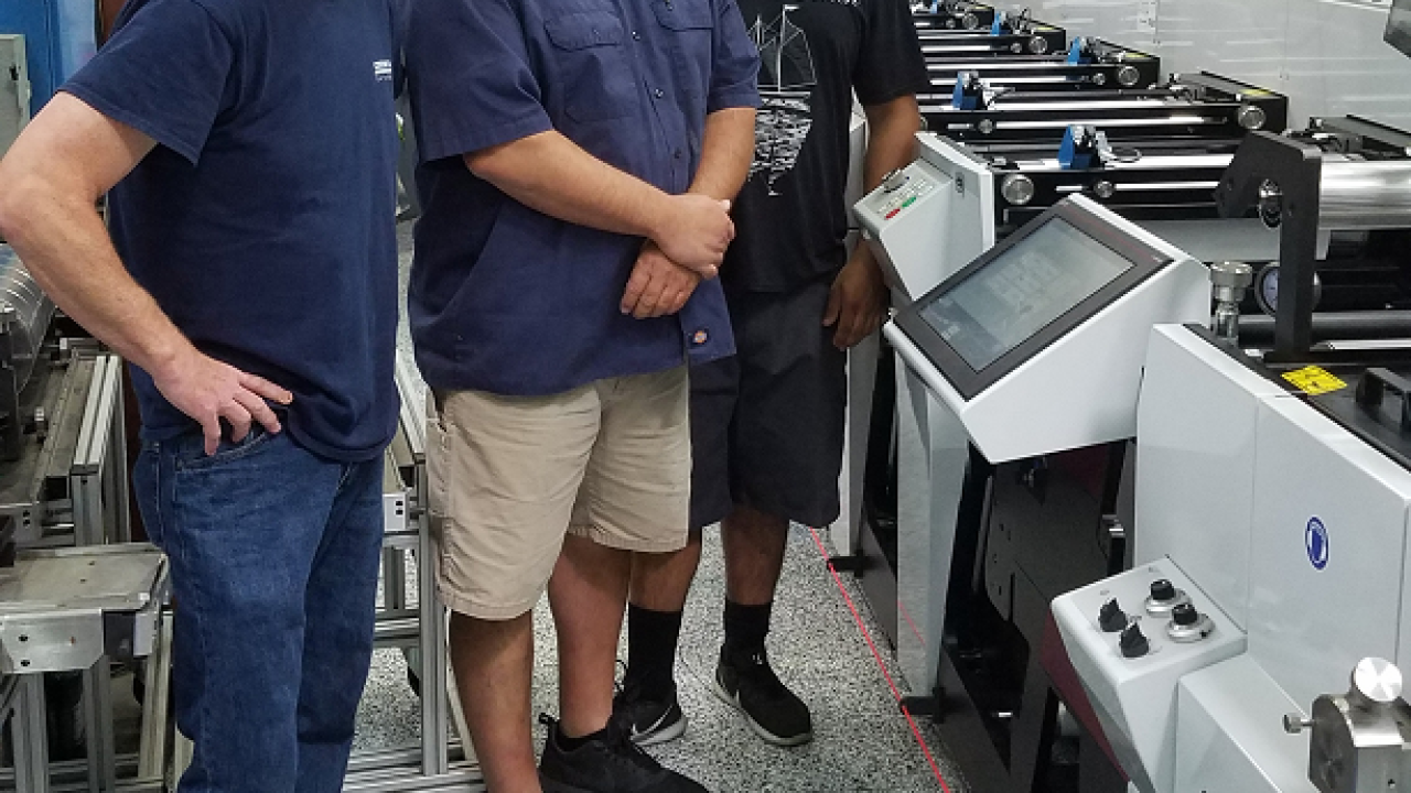 The specified 17in Mark Andy P5 presses, one of which has been installed at each of the printer’s manufacturing facilities in Texas, California and Illinois, are all equipped with eight flexo stations The specified 17in Mark Andy P5 presses, one of which has been installed at each of the printer’s manufacturing facilities in Texas, California and Illinois, are all equipped with eight flexo stations