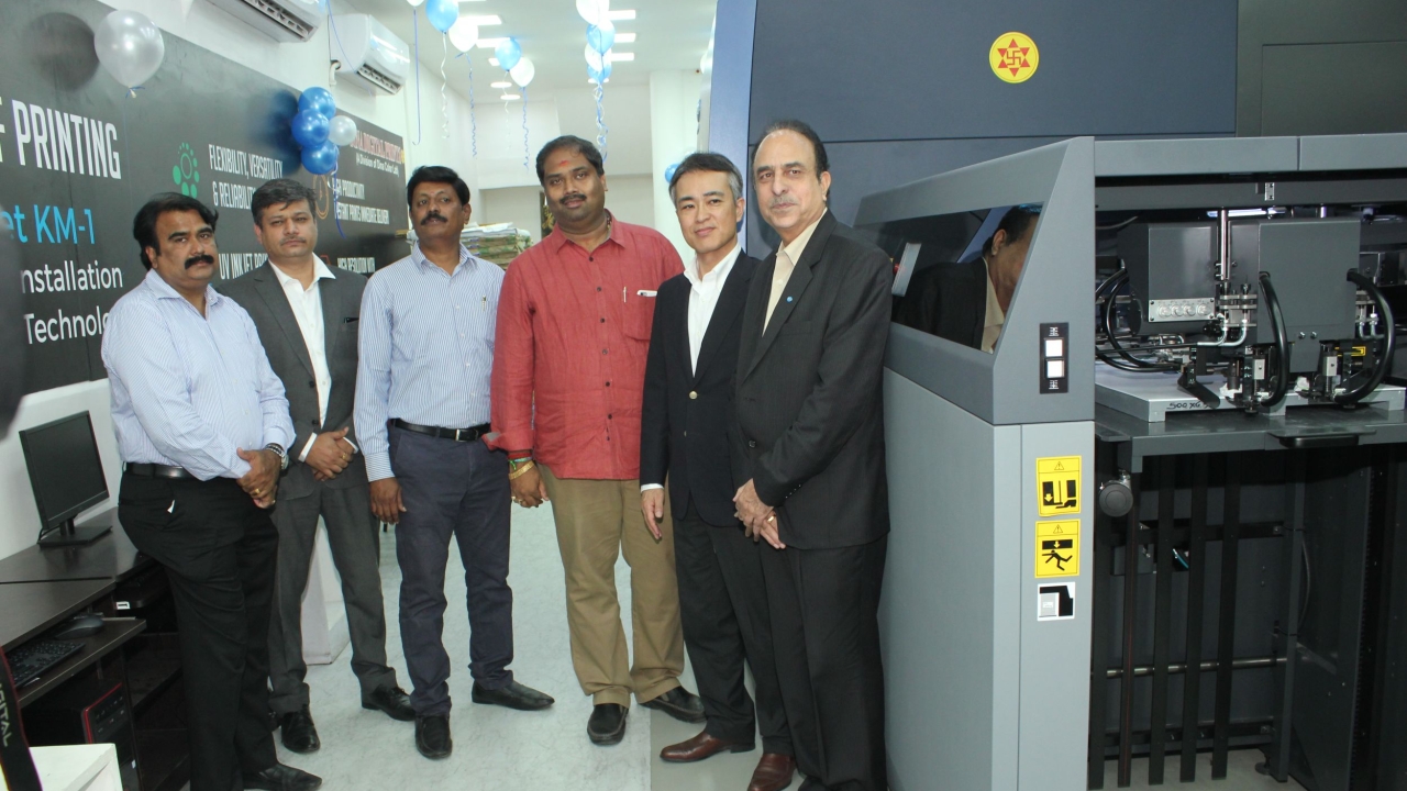 The unveiling of the newly-installed Konica Minolta AccurioJet KM-1 took place at Dina Color Lab on May 31, 2018