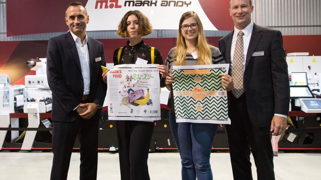 L-R: Mark Andy’s managing director Europe, Tom Cavalco, with winning students Olena Onyshchuk and Lydia Haussmann, and Mark Andy’s CEO, Kevin Wilken, at the recent ‘Power of Hybrid Forum’ in Warsaw L-R: Mark Andy’s managing director Europe, Tom Cavalco, with winning students Olena Onyshchuk and Lydia Haussmann, and Mark Andy’s CEO, Kevin Wilken, at the recent ‘Power of Hybrid Forum’ in Warsaw