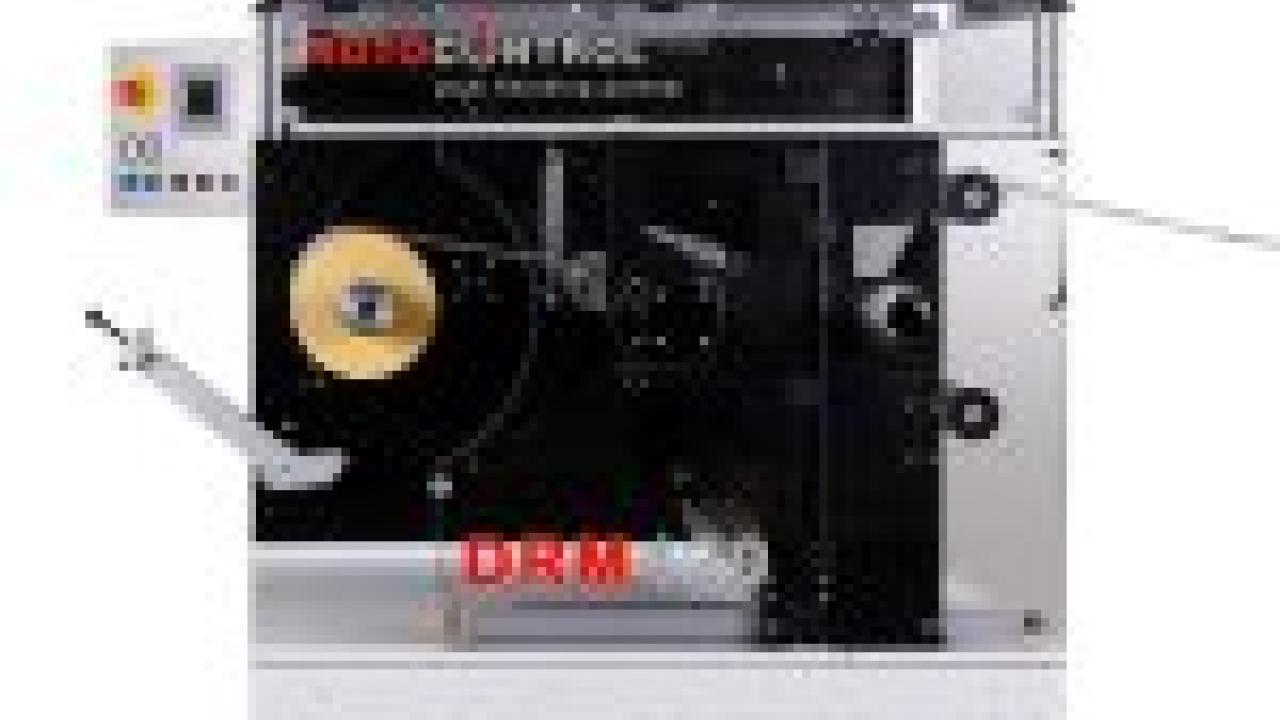 The Label Makers installs 100 percent web inspection The Label Makers installs 100 percent web inspection