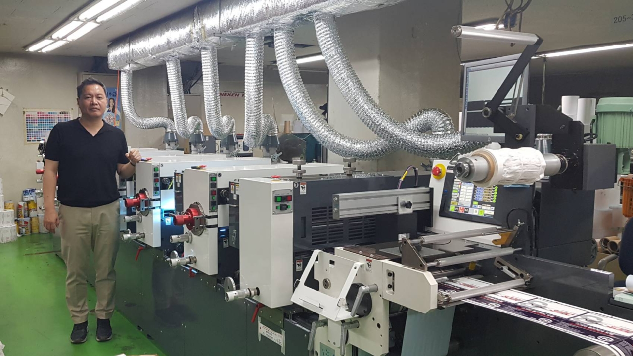 South Korean label converter Yangjisa has installed an Iwasaki IF330 semi-rotary flexo press