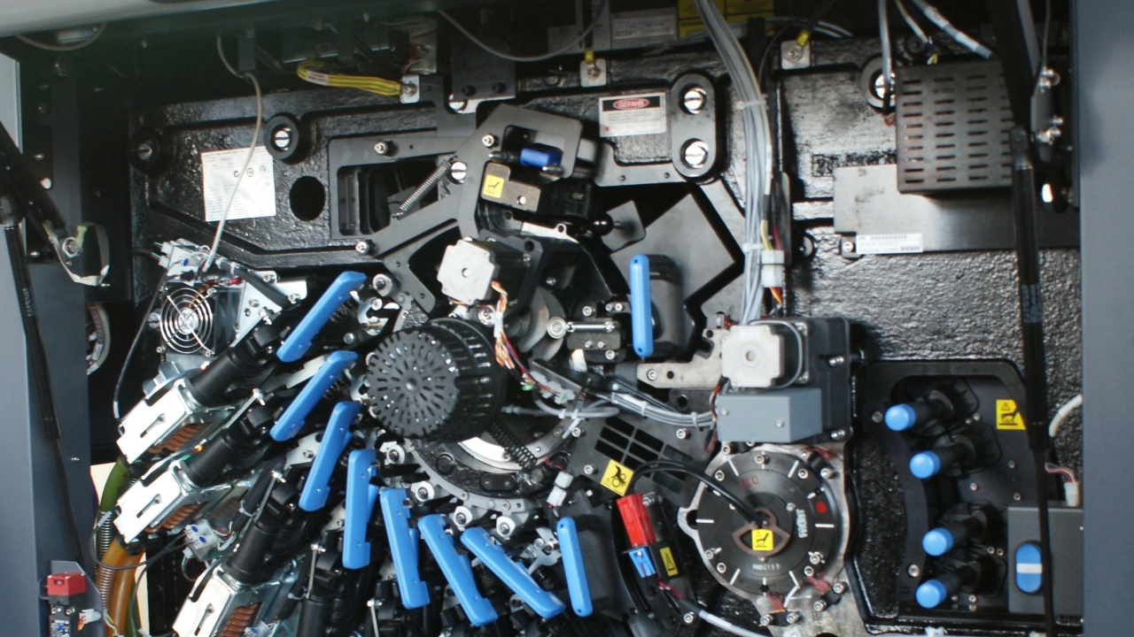 Video: HP Indigo WS6600 digital press installed at Schneller Leupold