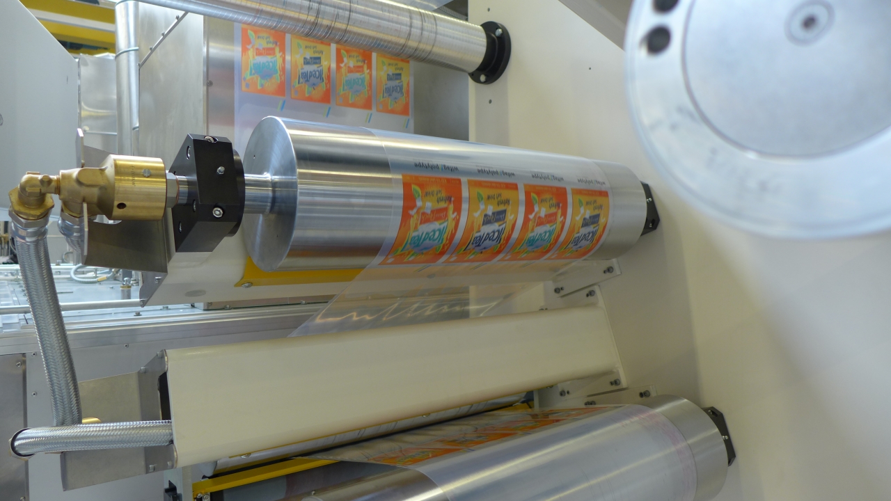 Techma-4 allows digital printing with water-based inkjet inks on plastic and aluminum foils
