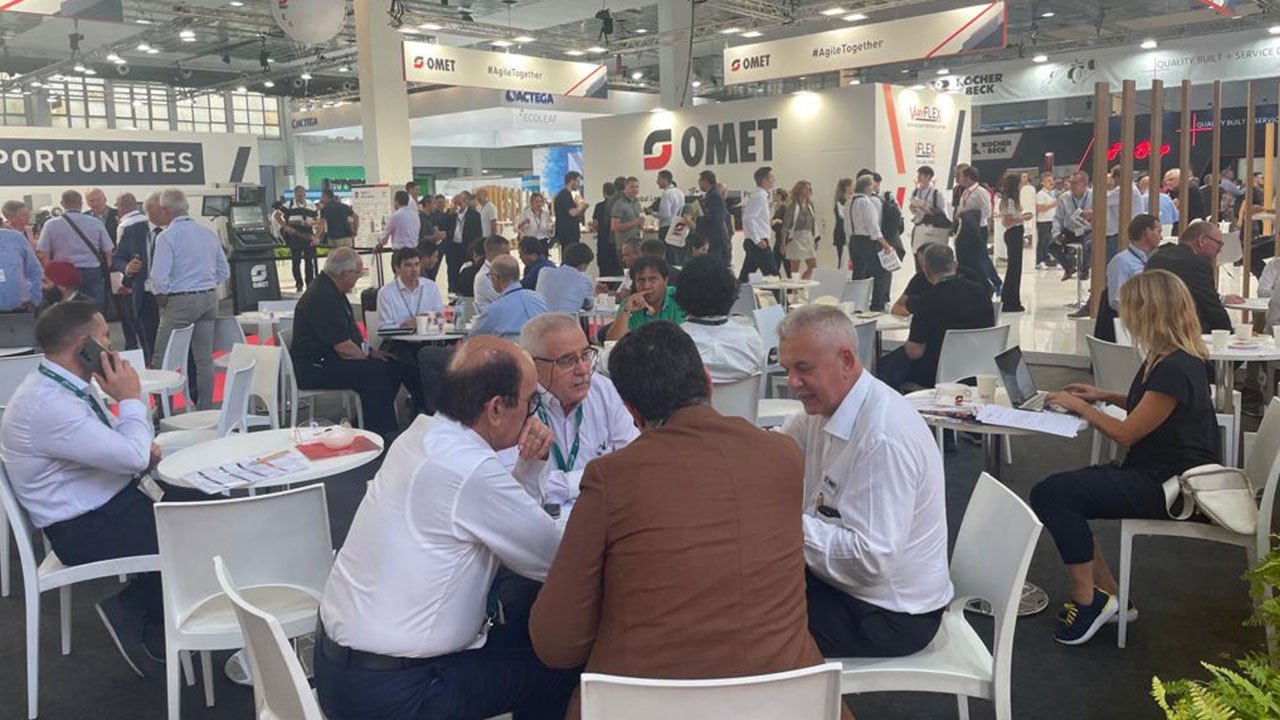 Omet demonstrates new presses at Labelexpo