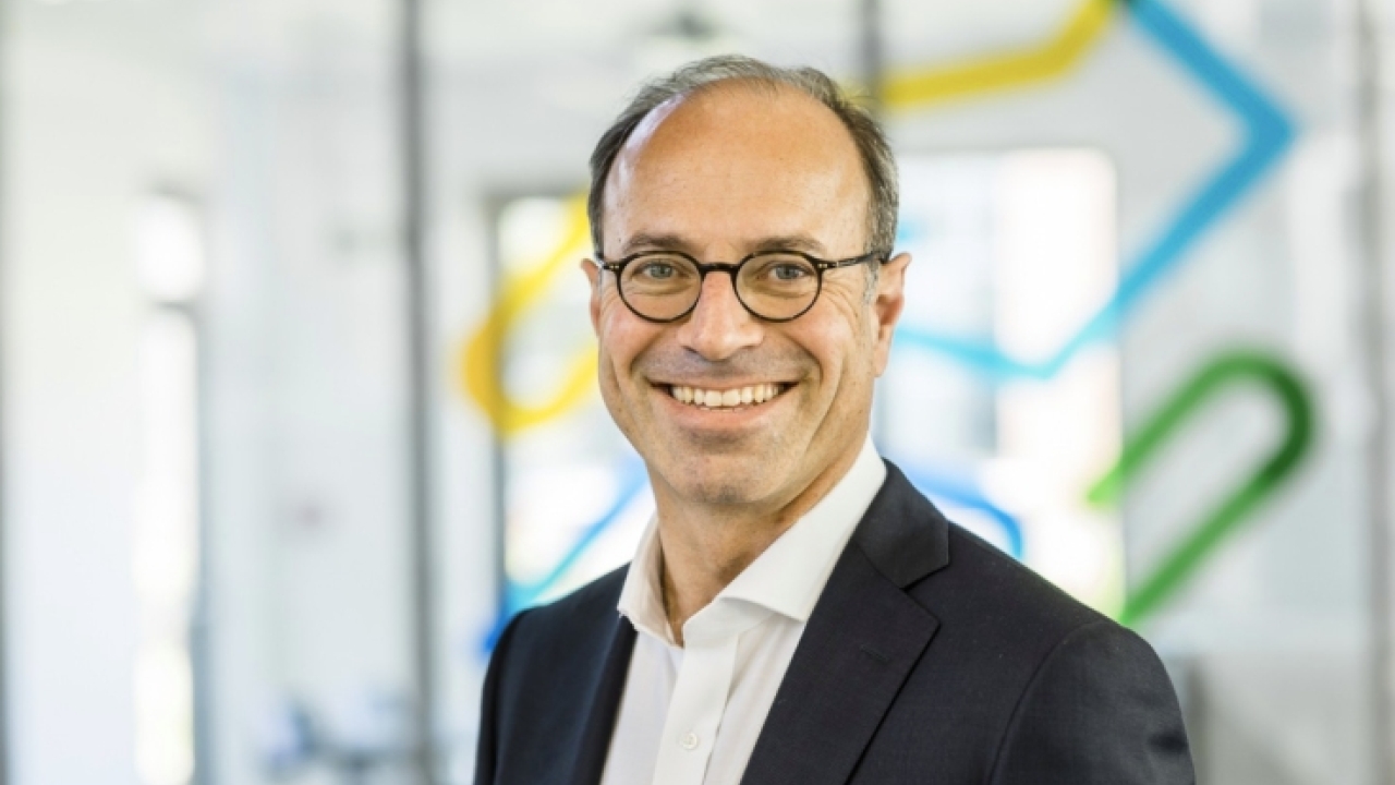 As part of the adjustment of the organizational structure Prof. Dr. Ulrich Hermann will leave the company by mutual agreement at the end of the current financial year 2019-20. 