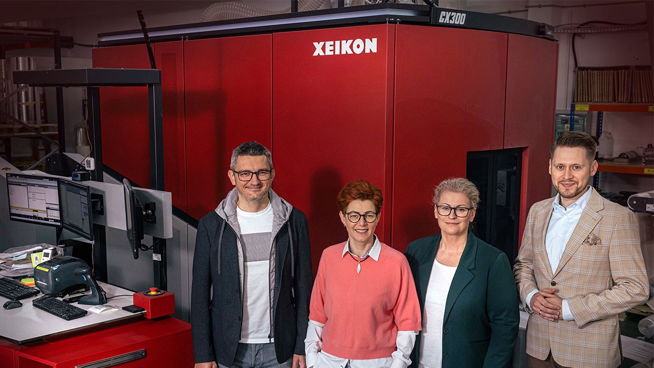 L-R:  Etilab board member Mirosław Dudek, Sylwia Dudek, Lucyna Helis, and Michał Kuczkowski, sales manager at Xeikon.