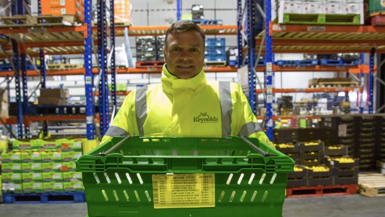 RFID a new opportunity to leverage a sustainable approach, reduce waste and environmental impact RFID a new opportunity to leverage a sustainable approach, reduce waste and environmental impact