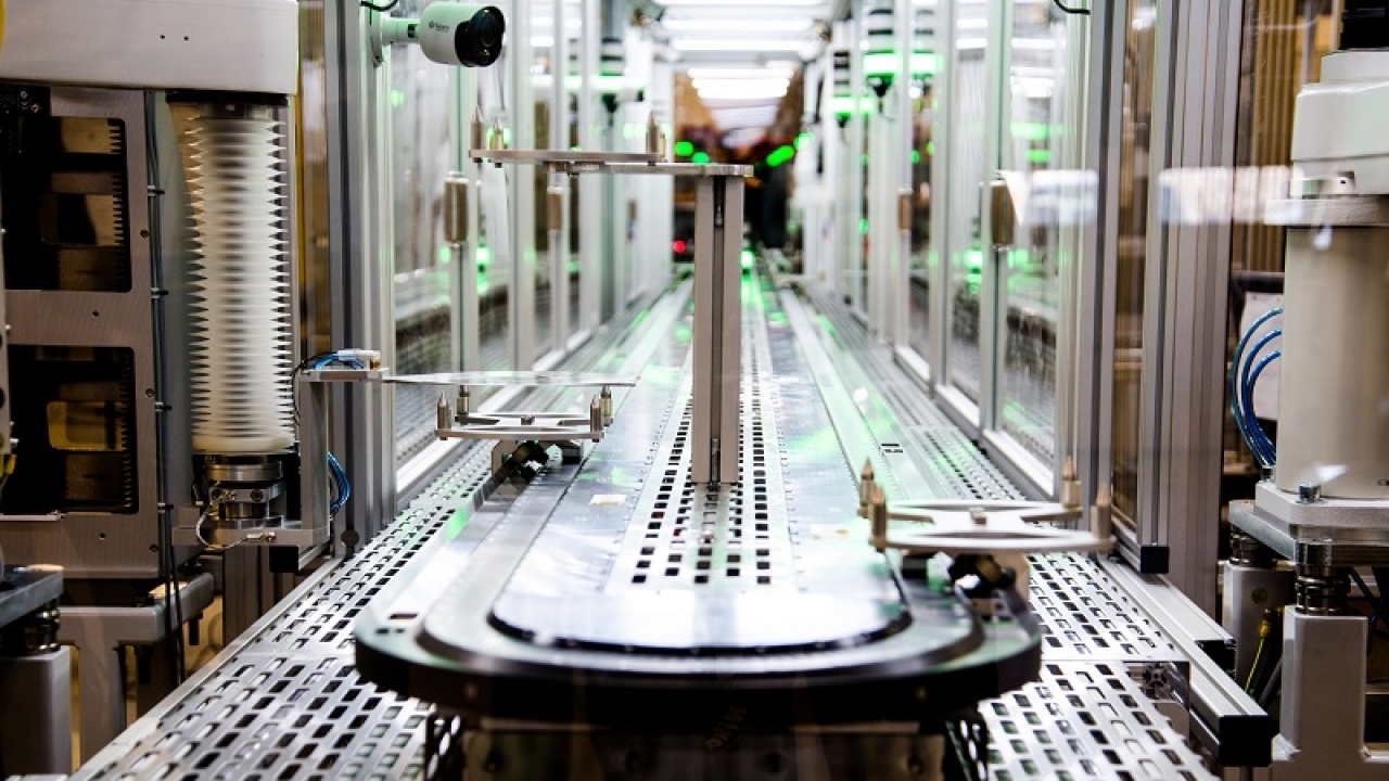 FlexLogIC is a self-contained, fully automated system delivering high throughput manufacturing of ultra-low cost, thin and flexible integrated circuits