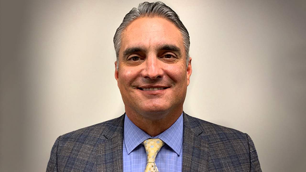 Dario Zucconi appointed Infinity Foils, Napa branch manager and direct sales professional for Universal Engraving Dario Zucconi appointed Infinity Foils, Napa branch manager and direct sales professional for Universal Engraving