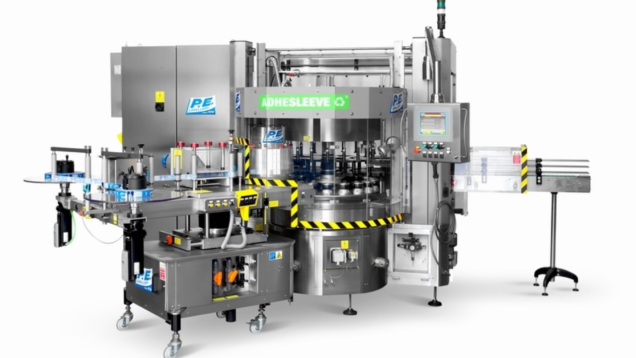 In 2012, Coca-Cola created Crystal Eco, a new water bottle with 20 percent less PET. To comply with the ecological requirements of the container, it turned to P.E. Labellers for the labeling of the new container of Crystal Eco Water