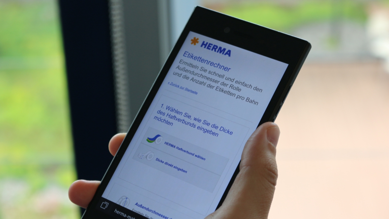 The label calculator can be accessed via the Herma website, and can be used on mobile devices without downloading and installing an app The label calculator can be accessed via the Herma website, and can be used on mobile devices without downloading and installing an app