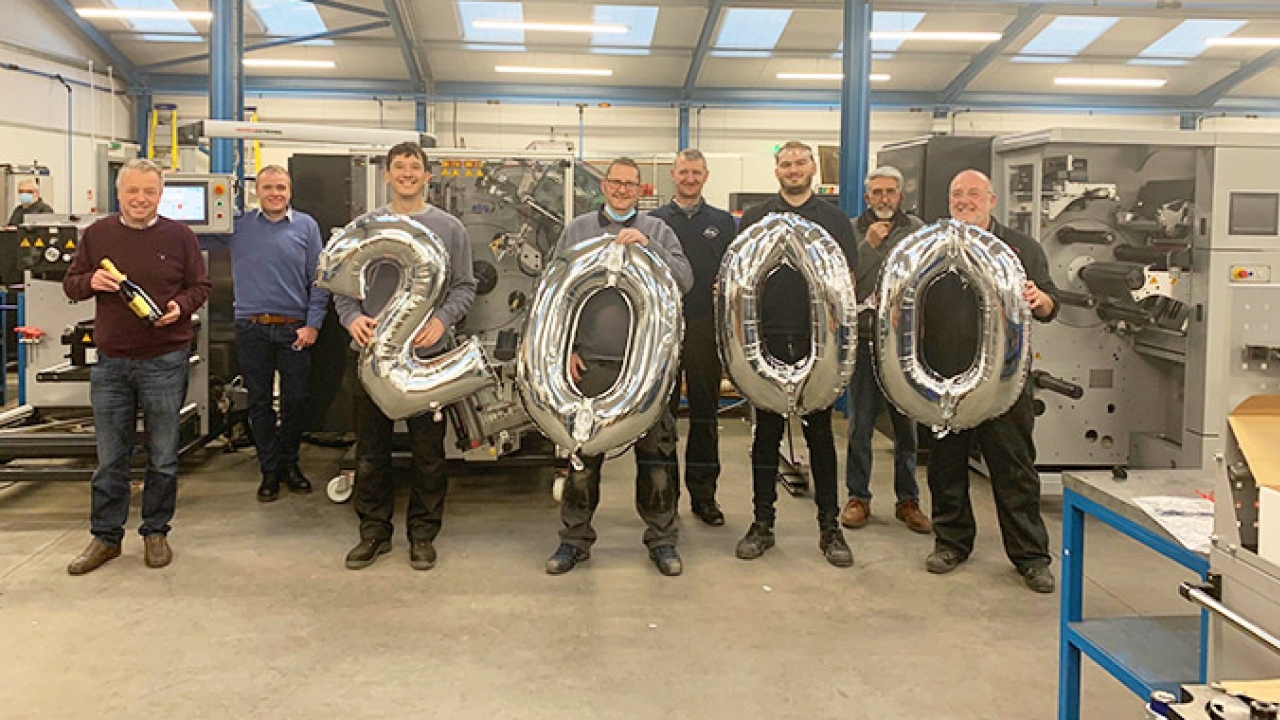 A B Graphic International (ABG) has reached a milestone in the global supply of its finishing machines by installing the 2000th Vectra turret rewinder at Cleveland, Ohio-based Omni Systems A B Graphic International (ABG) has reached a milestone in the global supply of its finishing machines by installing the 2000th Vectra turret rewinder at Cleveland, Ohio-based Omni Systems