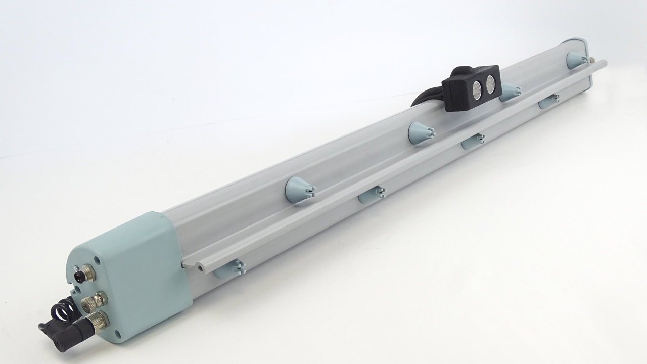 Feedback-enabled bars are designed to provide high accuracy static control in production environments with the ability to output the voltage level for remote monitoring Feedback-enabled bars are designed to provide high accuracy static control in production environments with the ability to output the voltage level for remote monitoring