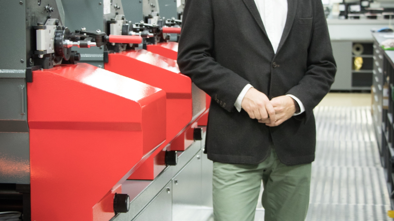 Arnold Deregnaucourt, managing director at Imprimerie Billet, explains the requirements for producing labels for Champagne Arnold Deregnaucourt, managing director at Imprimerie Billet, explains the requirements for producing labels for Champagne