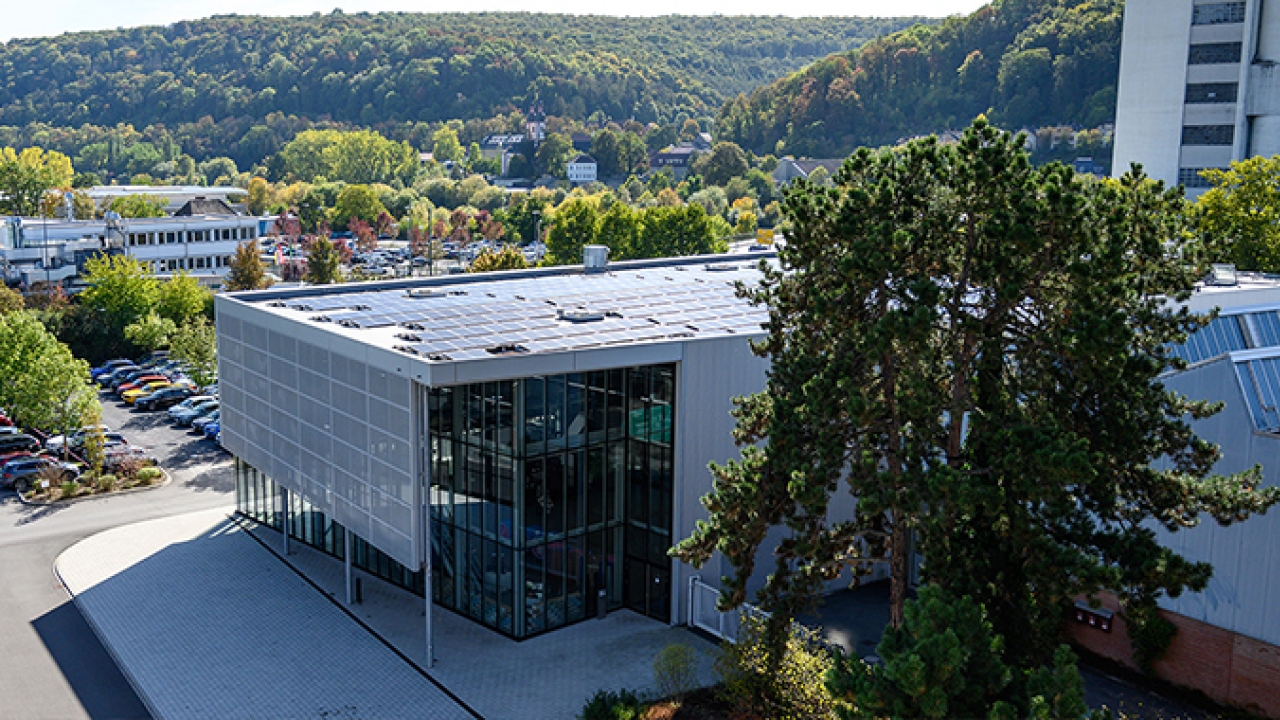 Koenig & Bauer has corroborated its commitment to the target set within the corporate strategy framework to achieve complete carbon neutrality by 2030